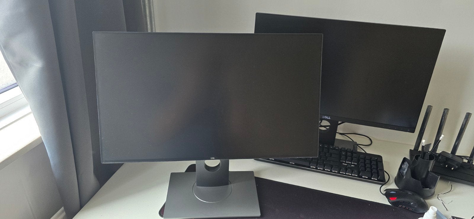 2x Dell UltraSharp U2417H 24" IPS Full HD Monitor, Computers en Software, Monitoren, Ophalen, IPS, Full HD, Zo goed als nieuw