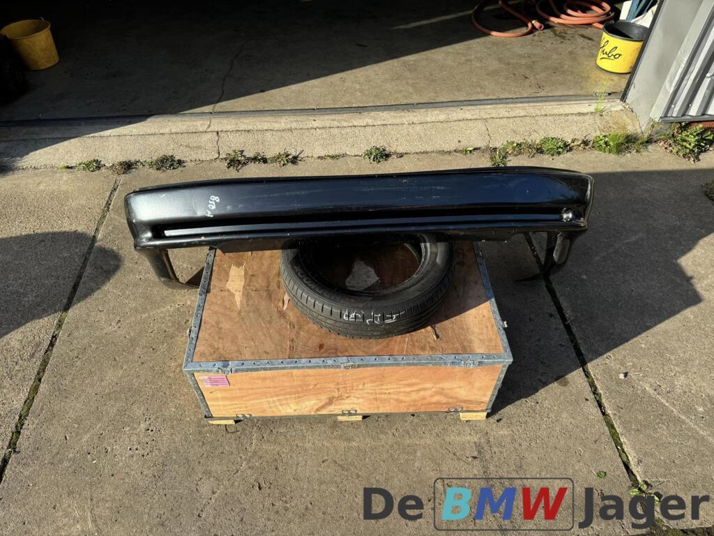 Achterbumper zwart BMW 8-serie E31 51128108173, Auto-onderdelen, Gebruikt, Ophalen of Verzenden, Achter, Bumper