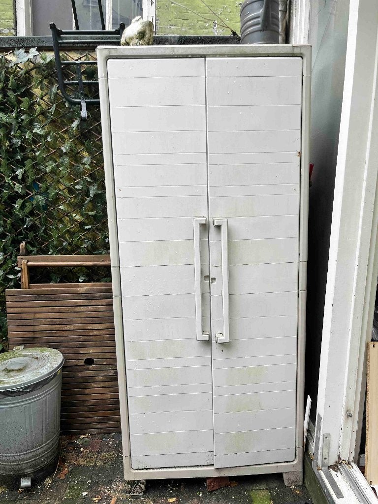 Grijze tuinkast 180 x 79 x 43, Tuin en Terras, Ophalen, Gebruikt, Kunststof, Overige typen