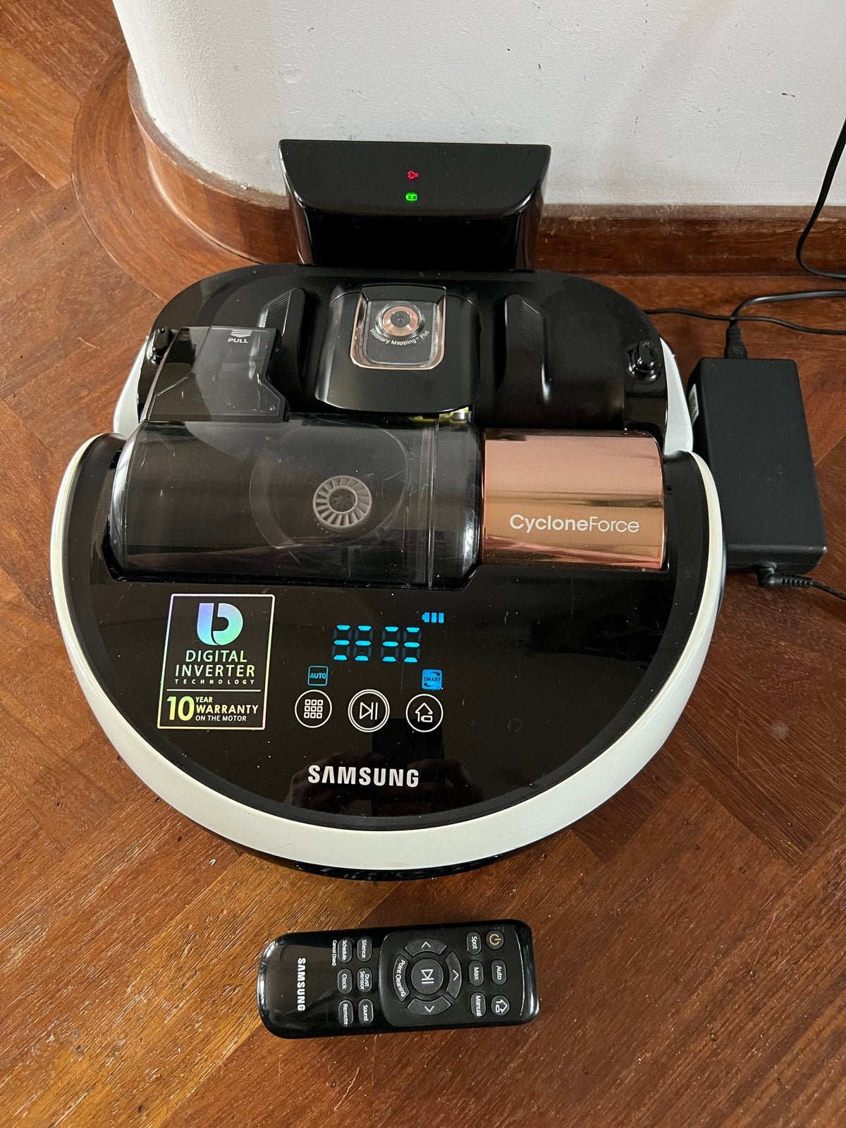 Samsung Robotstofzuiger met Afstandsbediening, Ophalen of Verzenden, Zo goed als nieuw, Robotstofzuiger, Geschikt voor harde vloeren
