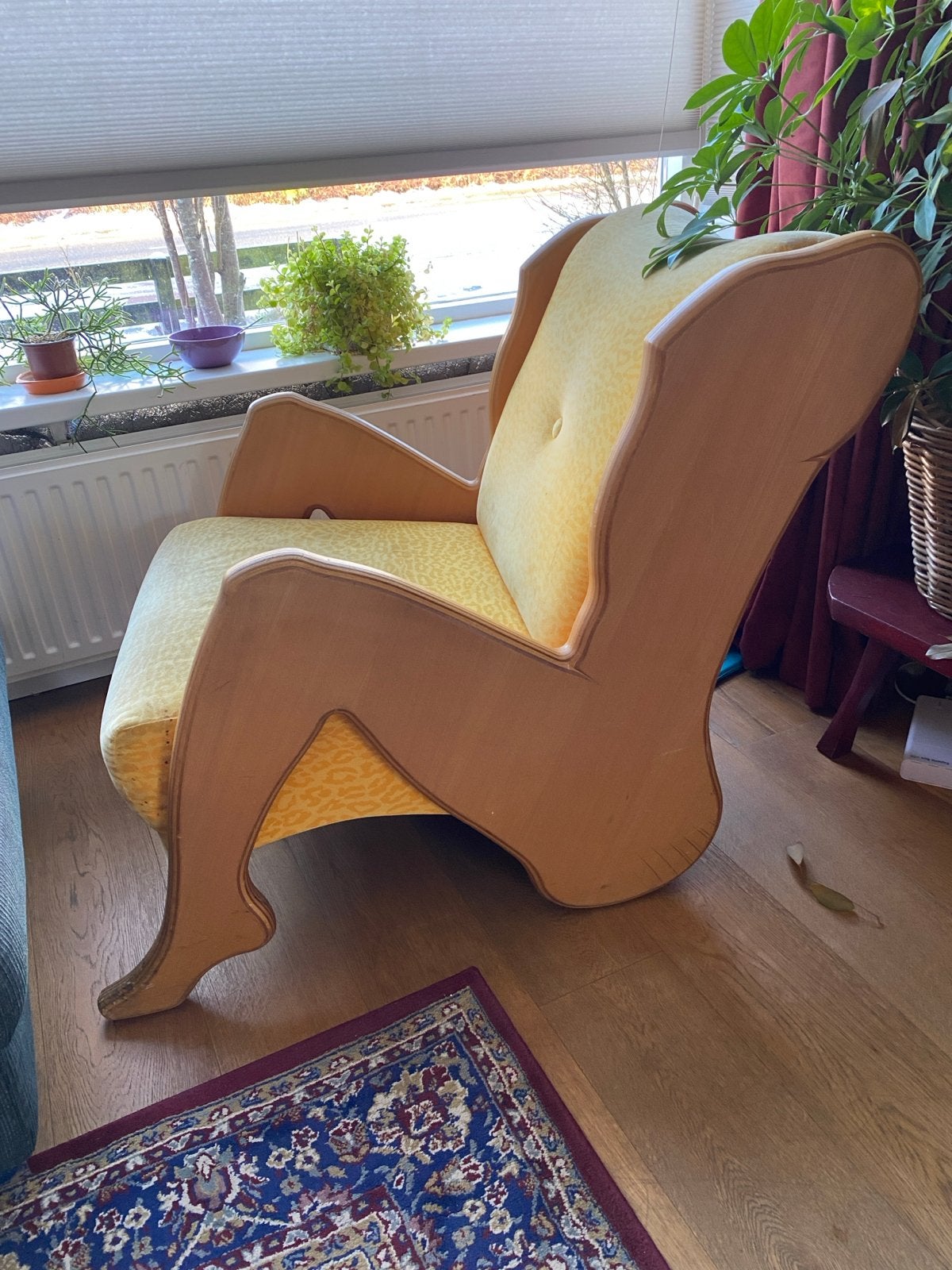 Unieke fauteuil en poef in de vorm van een vrouwenlichaam, Ophalen, Gebruikt, 75 tot 100 cm, 50 tot 75 cm