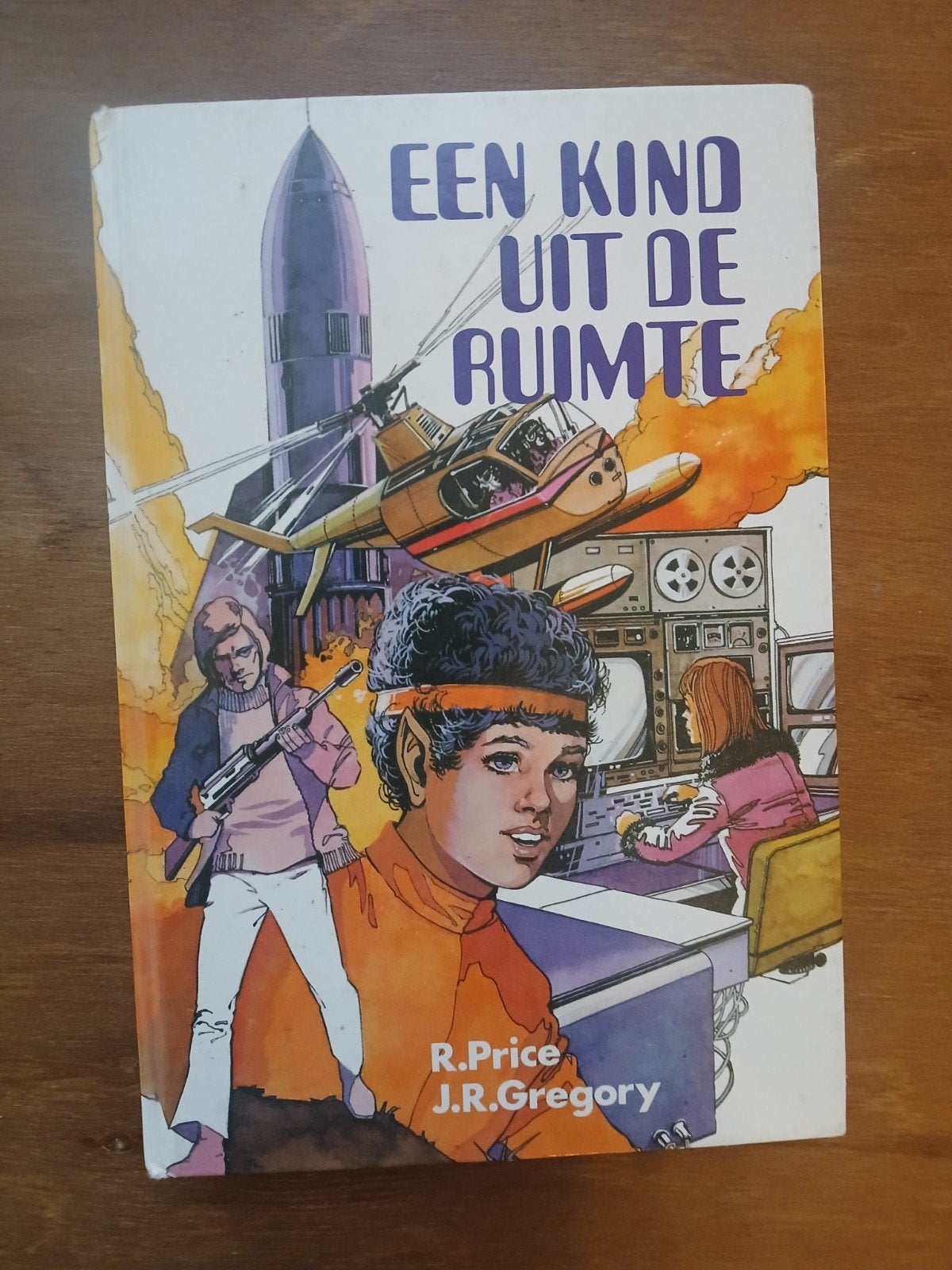 Een Kind uit de Ruimte - SF-verhaal voor de oudere jeugd, Ophalen of Verzenden, Gelezen, R. Price, J.R. Gregory