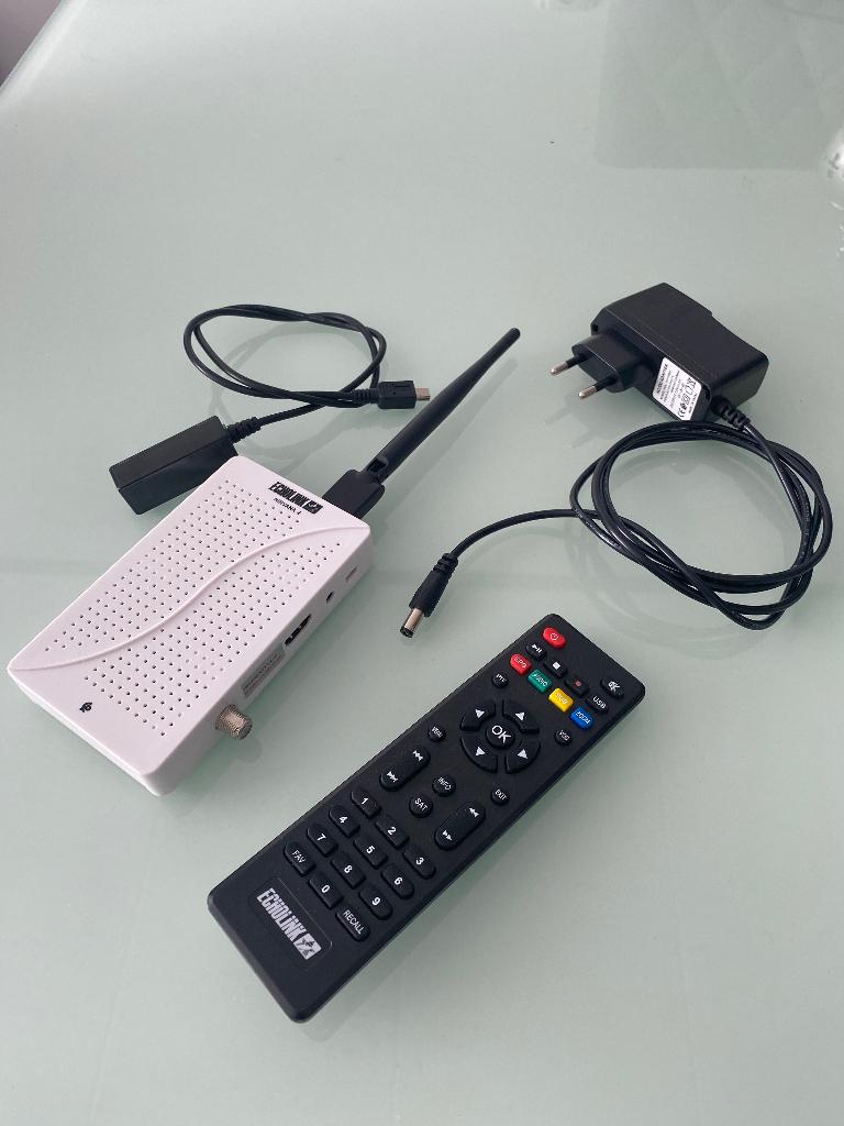 Multimedia box met (Echolink Nirvana 2), Ophalen of Verzenden, Gebruikt, HDMI, Minder dan 500 GB