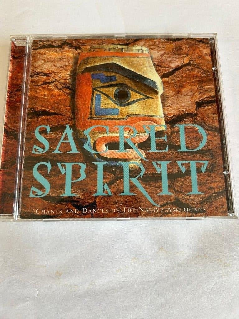 Sacred Spirit Chants and Dances of the Native Americans, Ophalen of Verzenden, Zo goed als nieuw