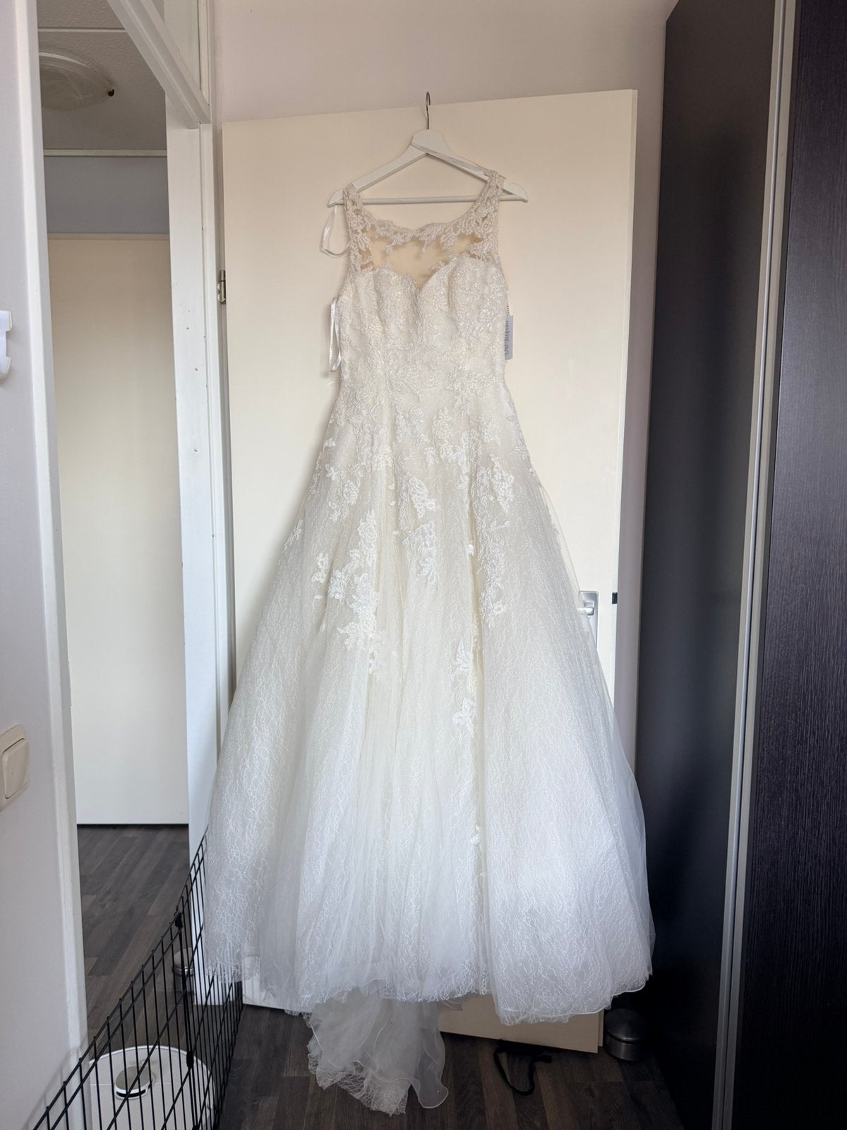 Trouwjurk beautiful bridal maat 40, Ophalen, Nieuw, Wit, Trouwjurk