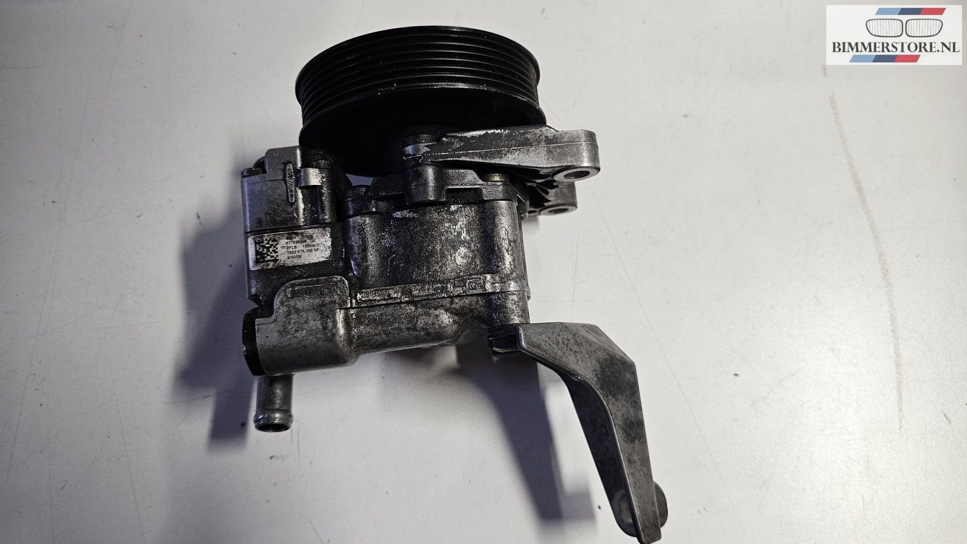 Stuurbekrachtigings pomp BMW 5 Serie E60 E61 32416766190 676, Auto-onderdelen, Besturing, Gebruikt, -, Ophalen of Verzenden, -