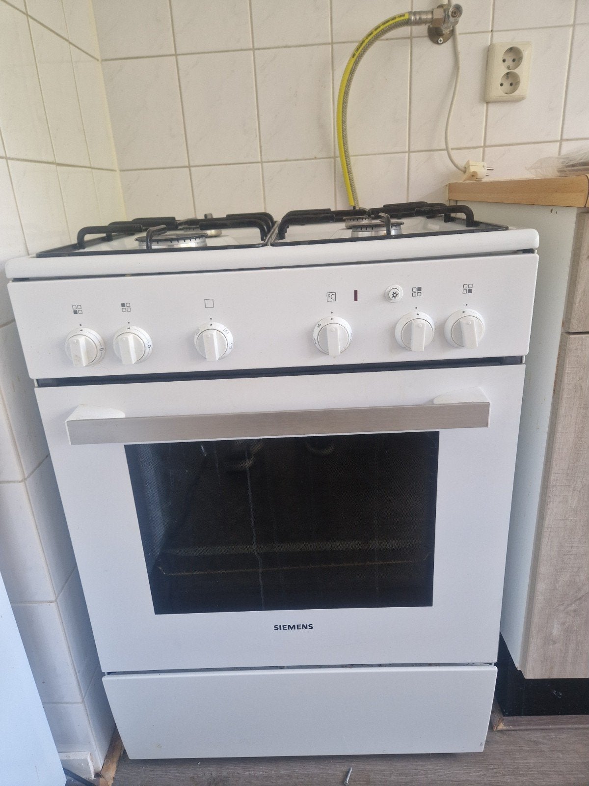 Siemens gas fornuis, Ophalen, Gebruikt, 4 kookzones, Gas