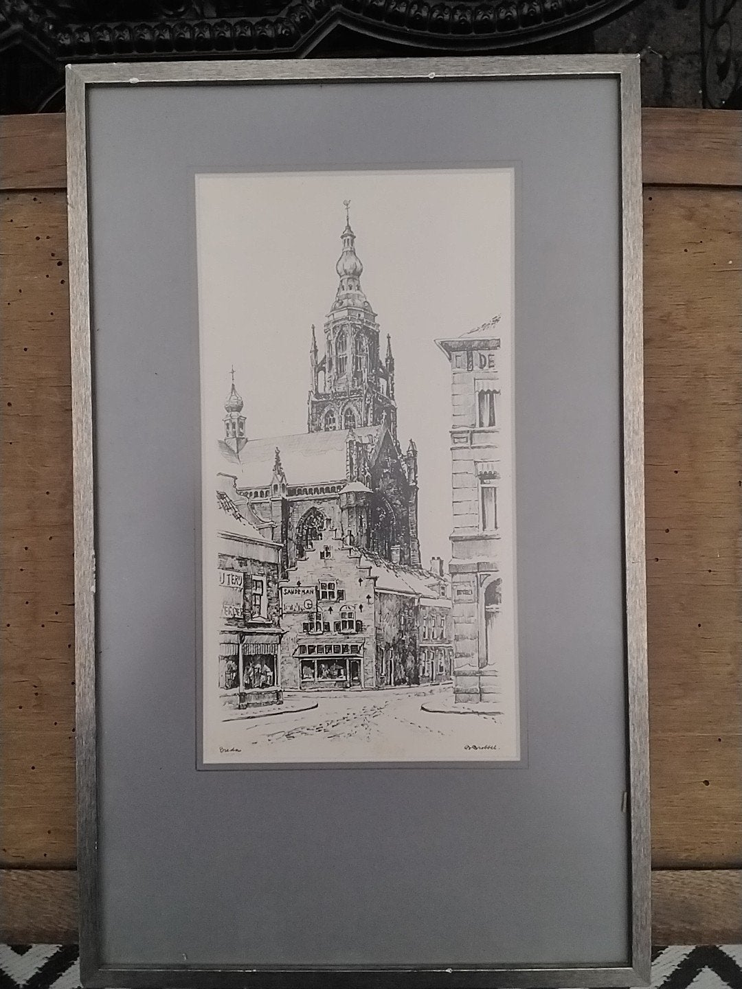 Ingelijste tekening van de Grote Kerk in Breda, Ophalen of Verzenden, Tekening, Pentekening, Gesigneerd