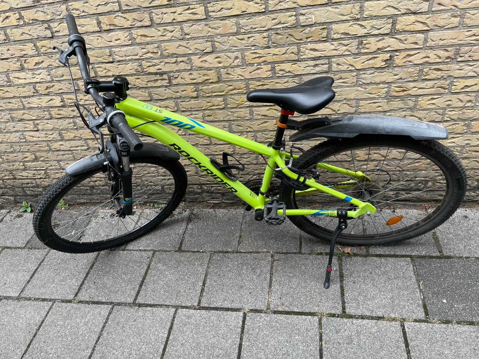 Mountainbike Rockrider ST100, Gebruikt, Velgrem, Versnellingen, Ophalen