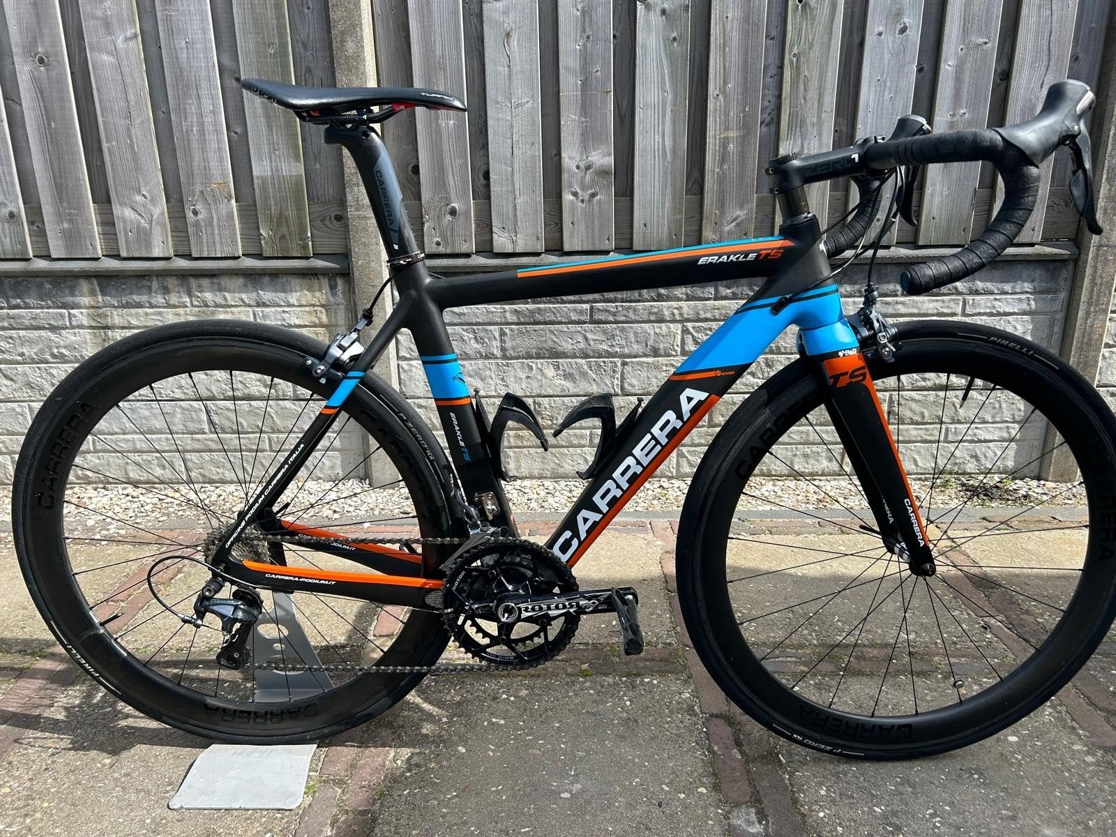 Carrera Erakle TS volledig carbon racefiets, Fietsen en Brommers, Fietsen | Racefietsen, Gebruikt, Overige merken, Meer dan 20 versnellingen