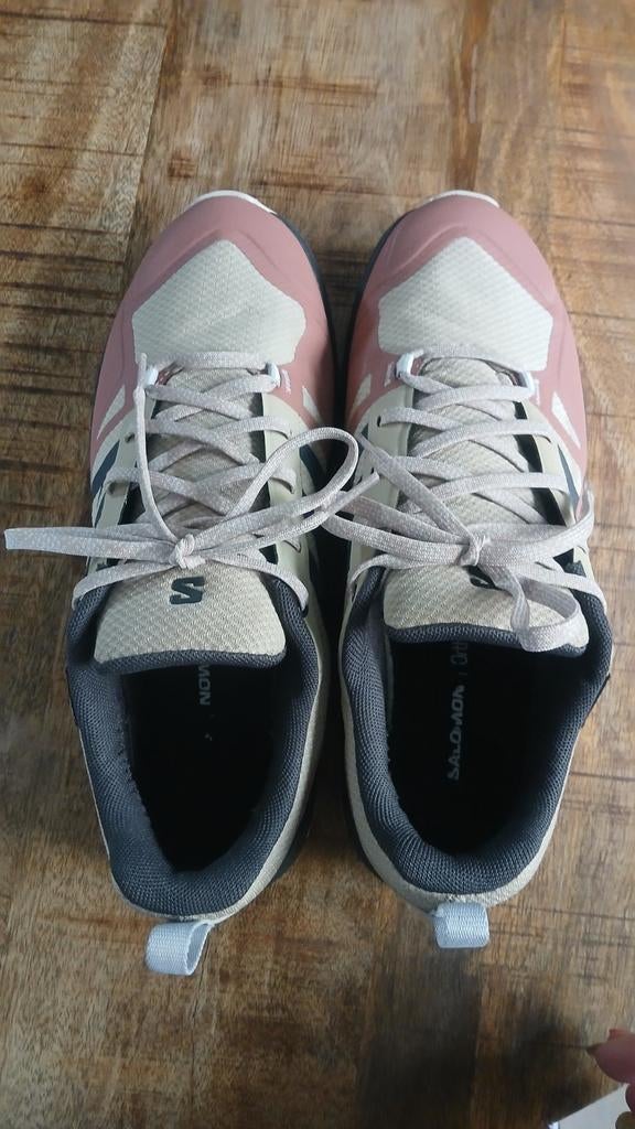Salomon wandelschoenen maat 42, Sport en Fitness, Bergsport en Wandelen, Ophalen of Verzenden, Nieuw, Schoenen