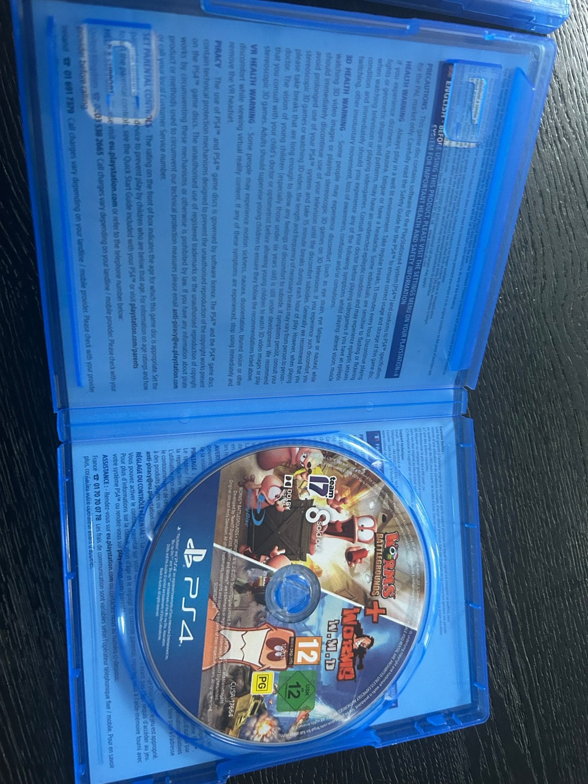 Worms Battlegrounds + Worms W.M.D. PS4, Eén computer, Ophalen of Verzenden, Zo goed als nieuw, 3 spelers of meer