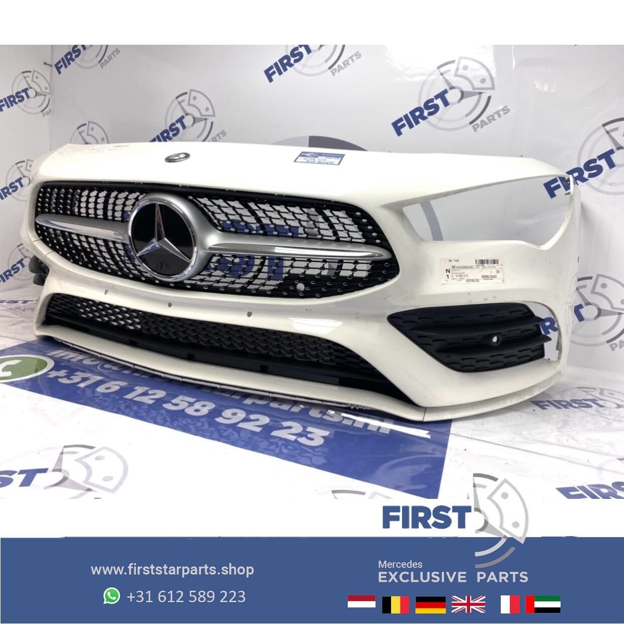 W118 CLA AMG VOORBUMPER WIT COMPLEET + DIAMOND GRIL originee, Gebruikt, -, Voor, Ophalen of Verzenden