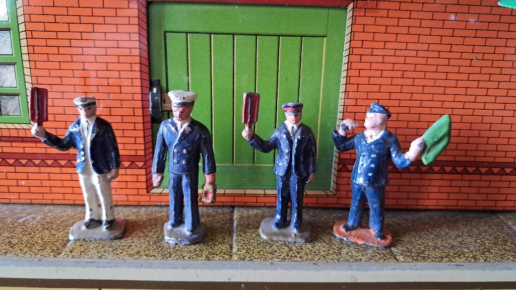 H14 spoor 0 figuren bing hornby marklin perron medewerkers, Ophalen of Verzenden