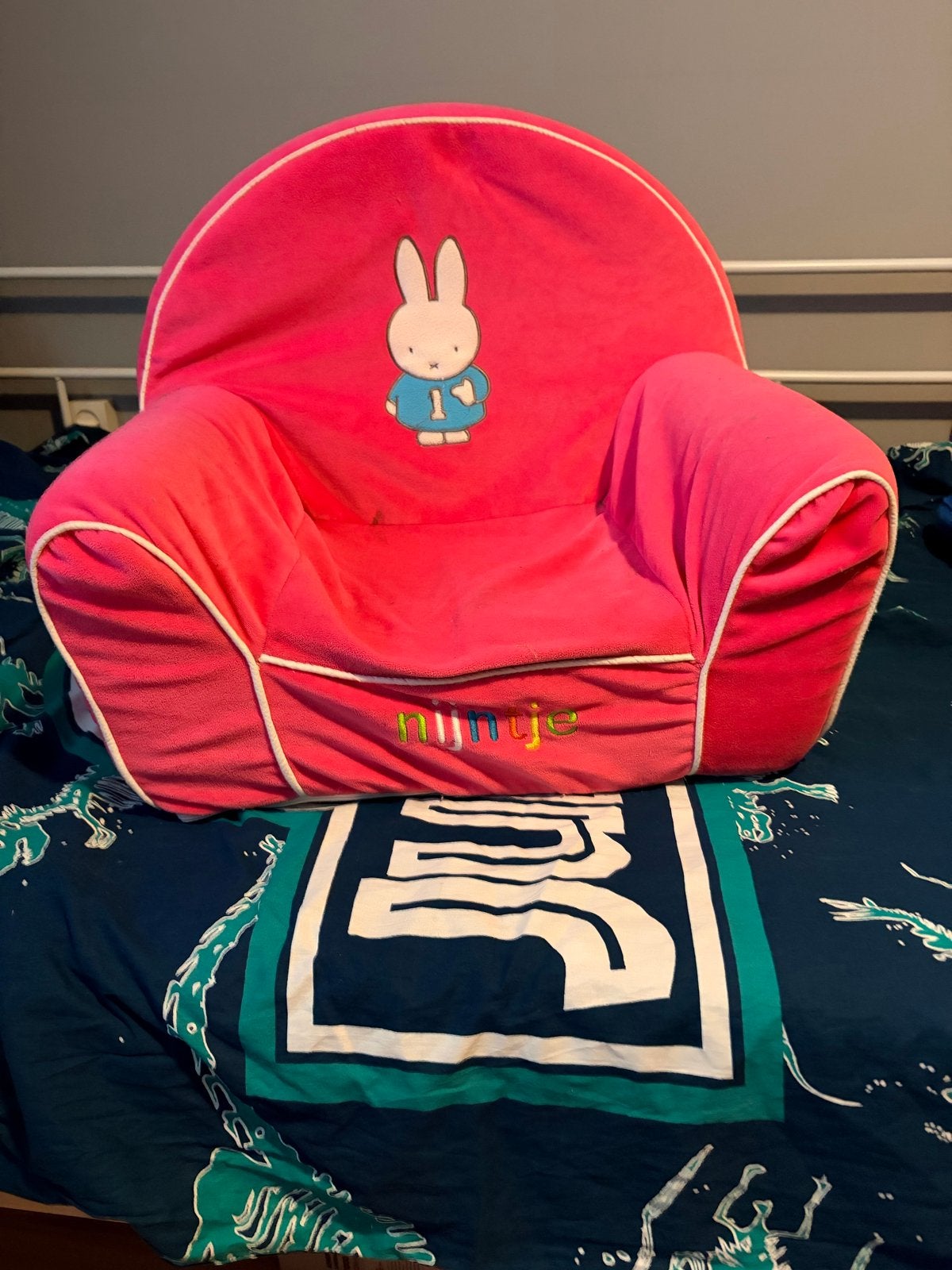 Roze Nijntje kinderfauteuil - Zacht en comfortabel, Ophalen, Gebruikt, Stoel