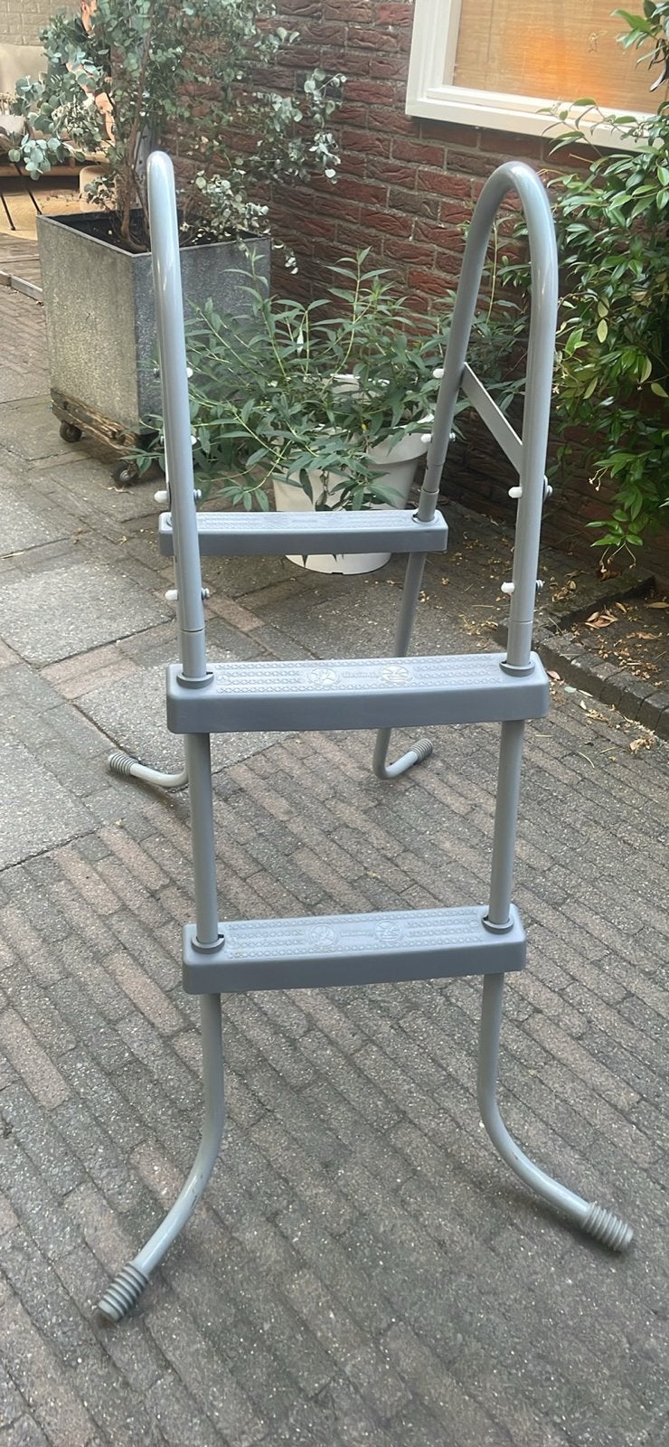 Zwembadtrapje - Zo goed als nieuw, Tuin en Terras, Ophalen, Zo goed als nieuw, Ladder