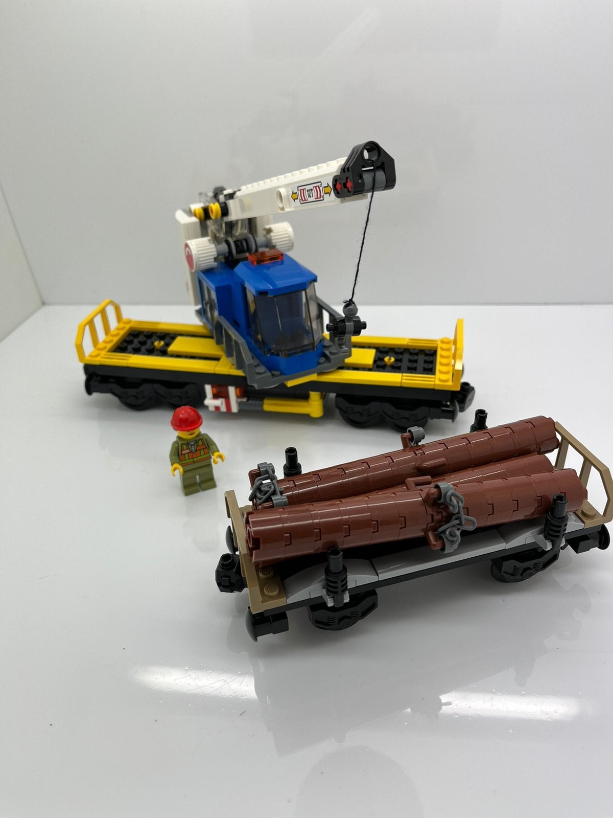 Lego trein 60198 hijskraan met houtwagon, Kinderen en Baby's, Ophalen of Verzenden, Zo goed als nieuw