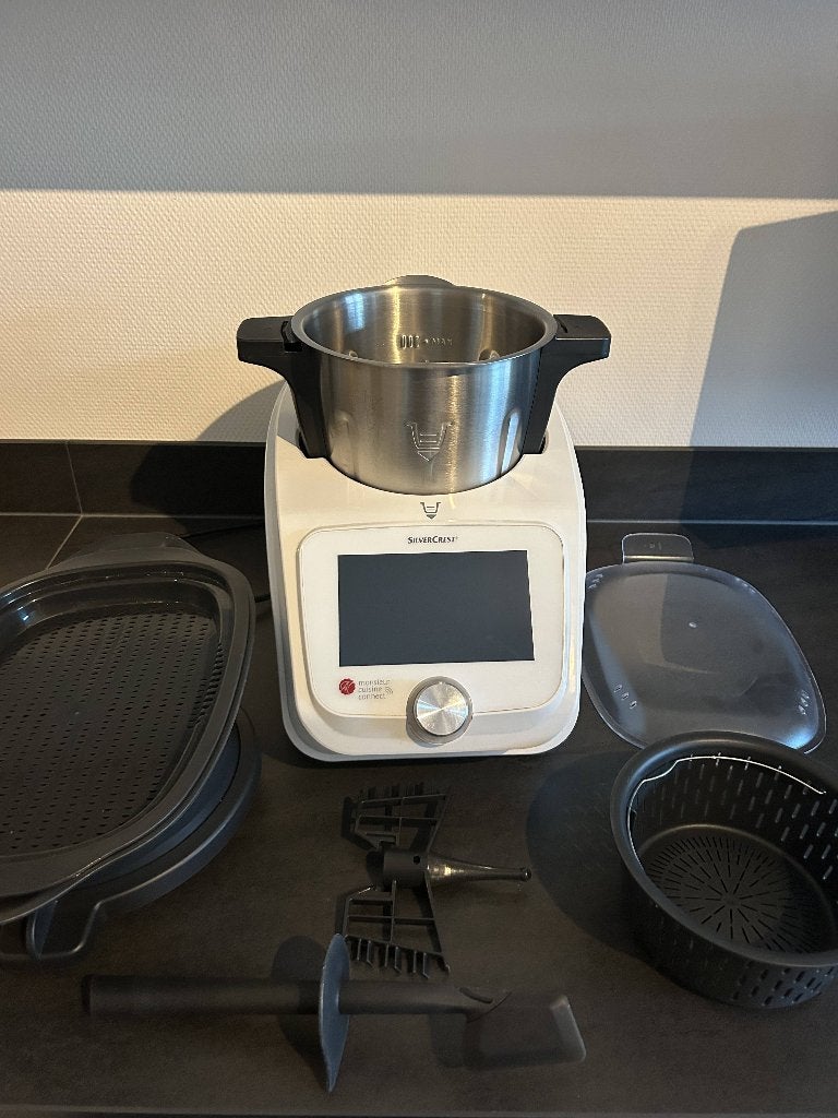 Monsieur Cuisine Connect, Ophalen, 4 liter of meer, Gebruikt, 3 snelheden of meer