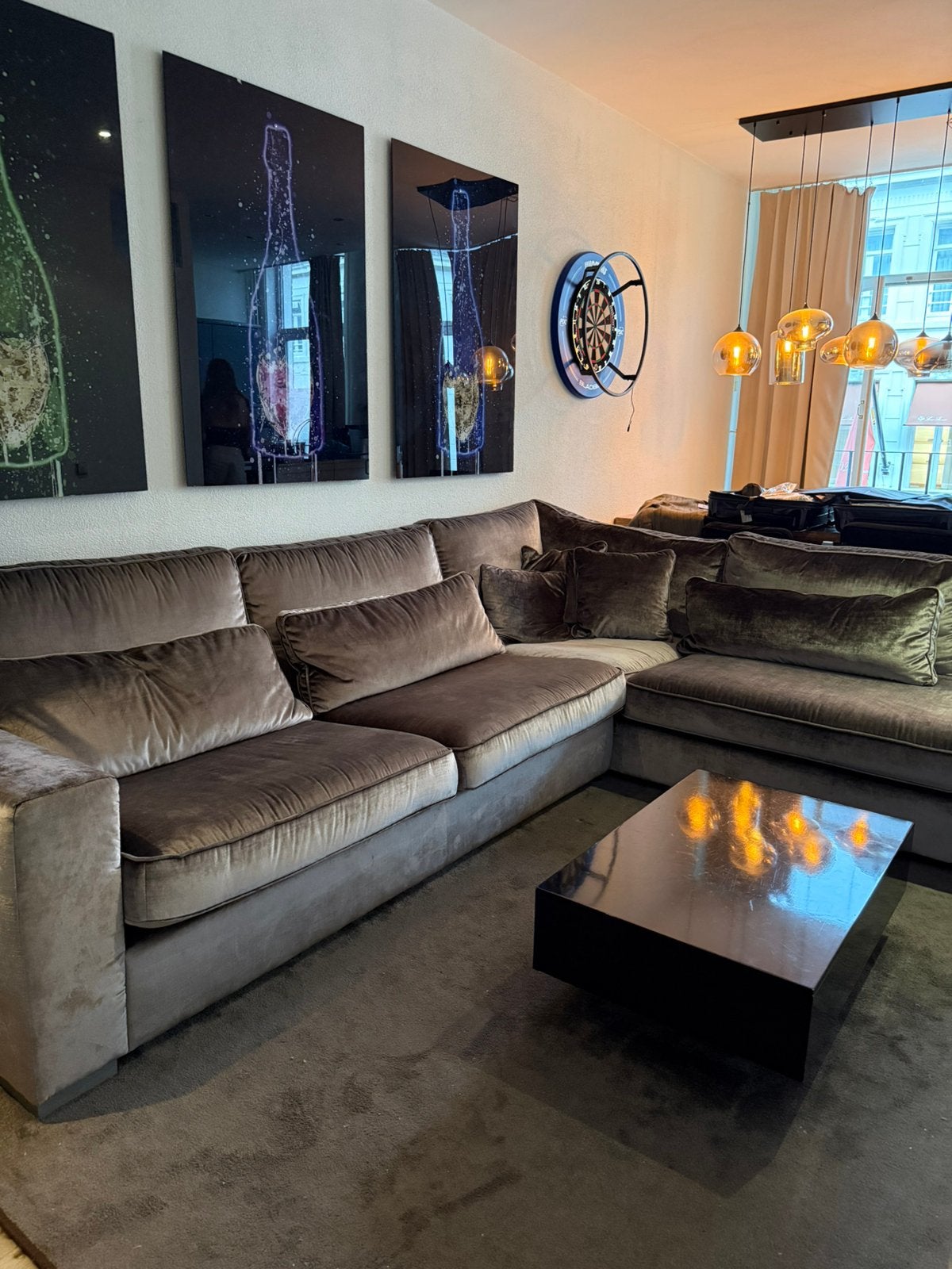 Velvet champagne kleur bank, Huis en Inrichting, Ophalen, Zo goed als nieuw