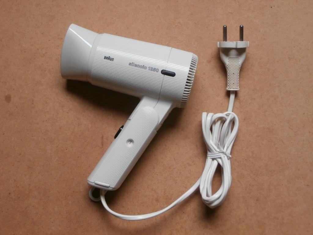 Braun Silencio 1250 Travelair haardroger op reis mini fohn, Ophalen of Verzenden, Gebruikt, Föhn of Haardroger
