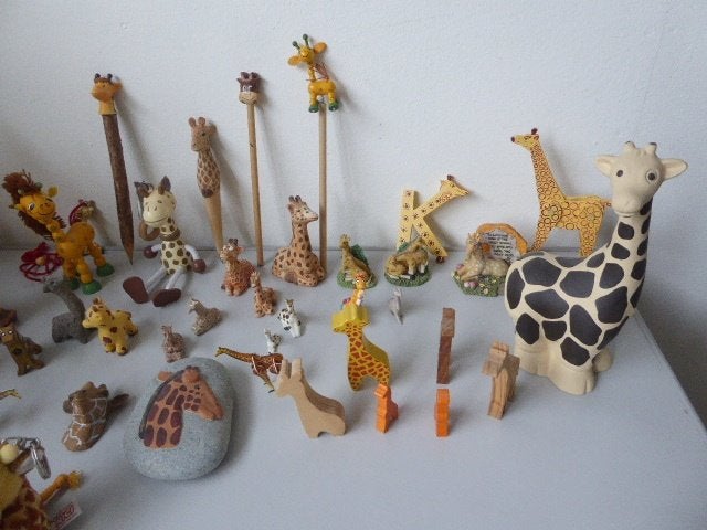 Giraffen verzameling totaal 48 giraffen zgan, Ophalen of Verzenden, Zo goed als nieuw, Wild dier, Beeldje of Figuurtje