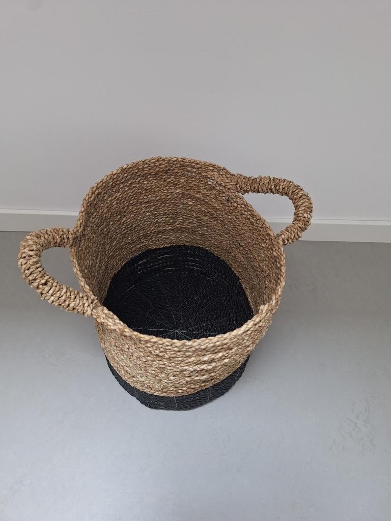 Decoratieve mand, Ophalen, Zo goed als nieuw, Rond, Riet