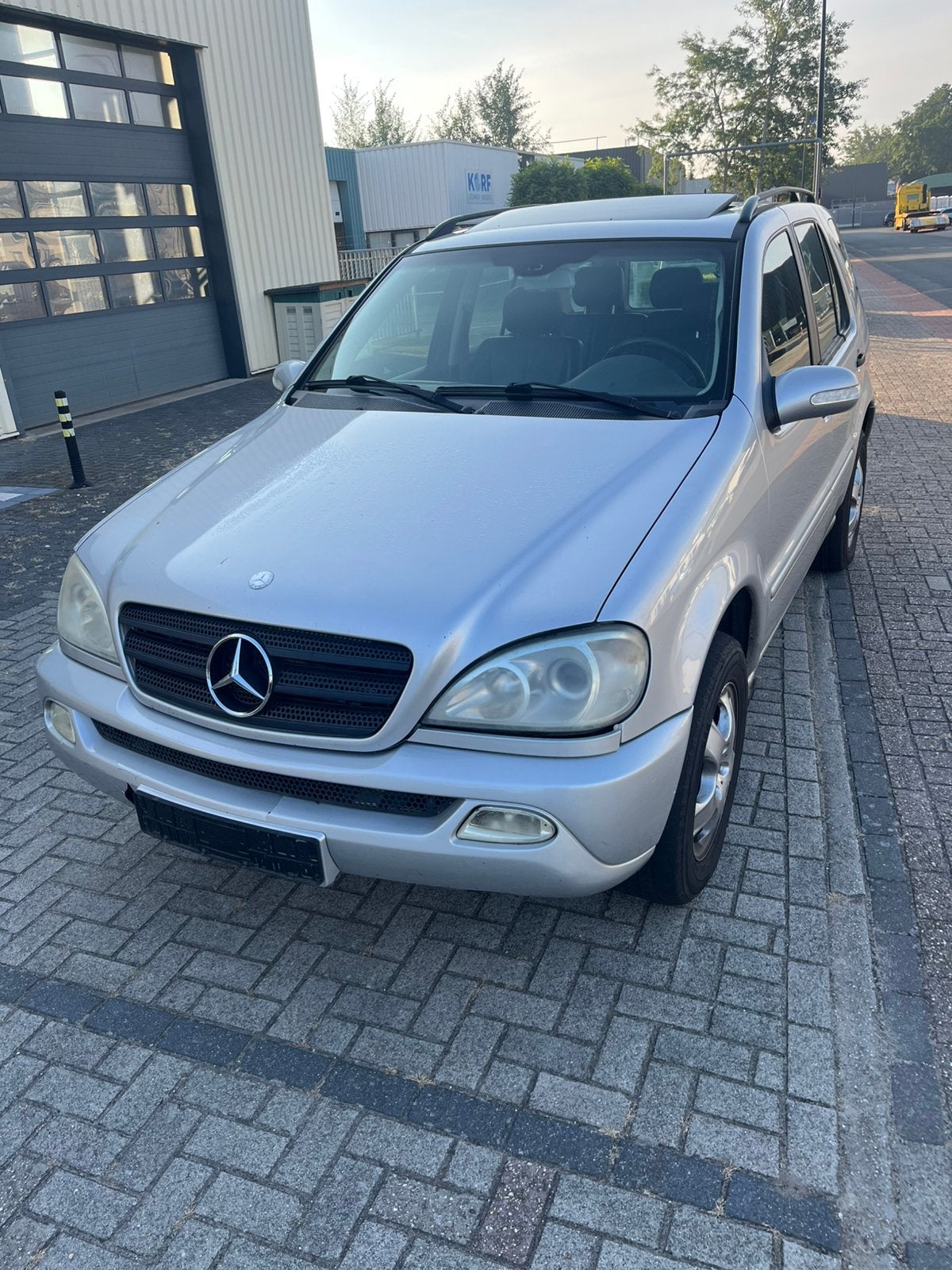 Mercedes 270 cdi export/onderdelen bj 2001, Automaat, Diesel, Ophalen of Verzenden, SUV of Terreinwagen