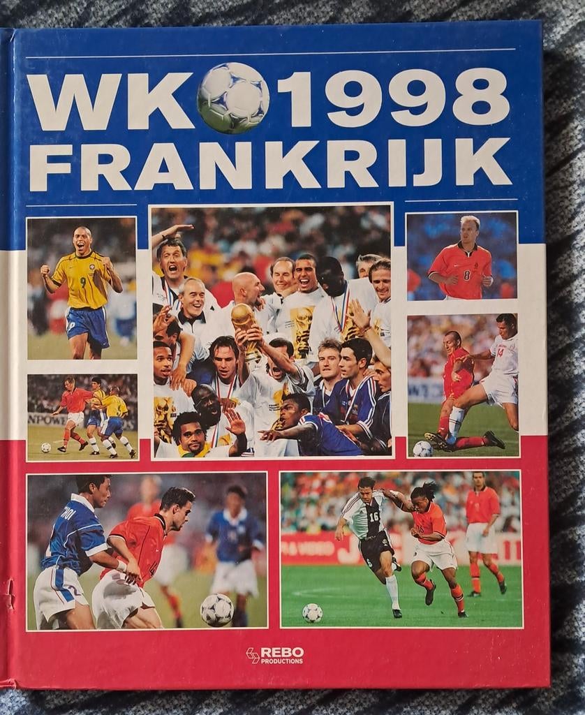 Sportboek  WK  1998, Ophalen of Verzenden, Zo goed als nieuw, Balsport