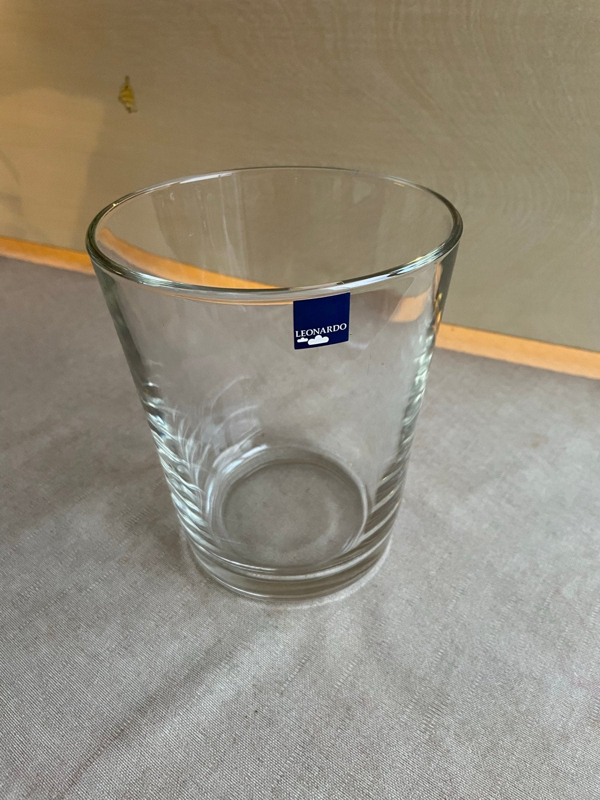 Leonardo Vaas - Nieuw - 17cm hoog, 13,5cm diameter, Ophalen of Verzenden, Nieuw, Transparant, Glas