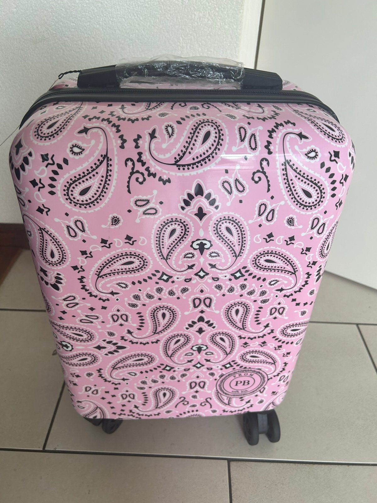 Nieuwe koffer te koop, 50 tot 60 cm, Hard kunststof, Ophalen of Verzenden, Zo goed als nieuw