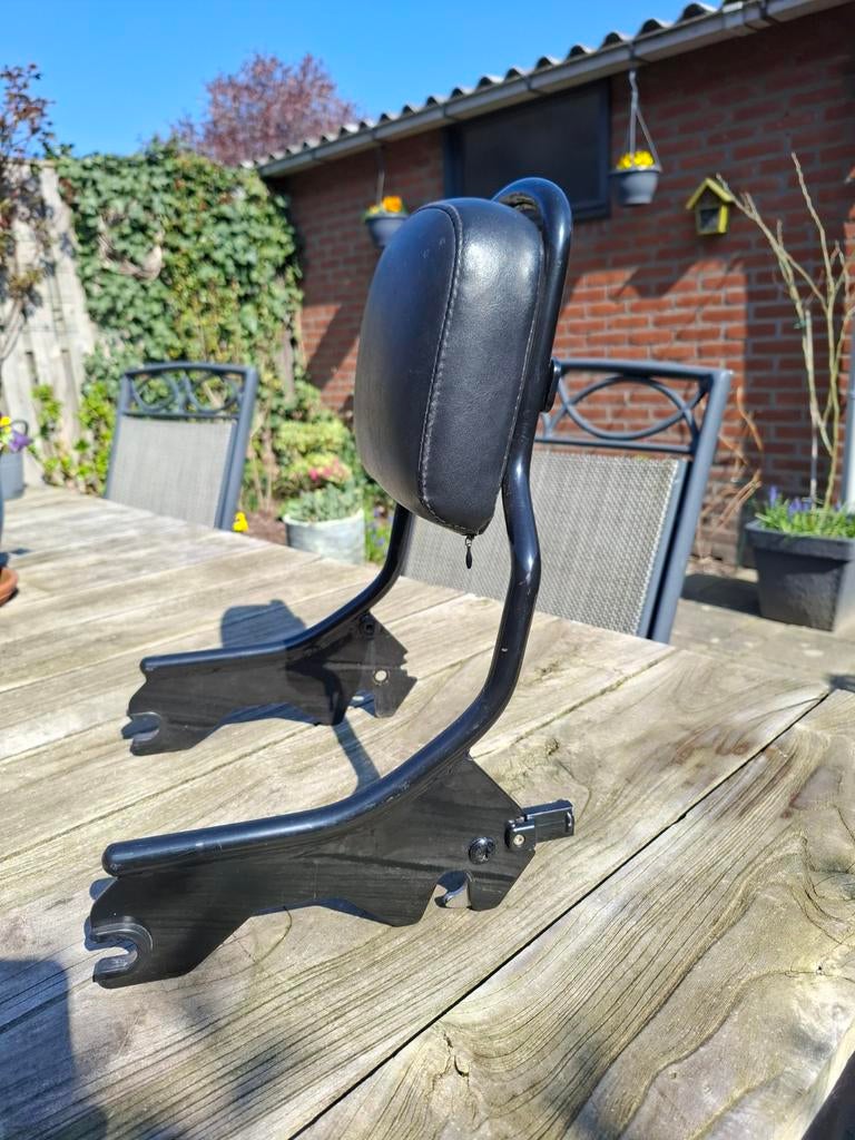 Sissybar met docking systeem voor Harley Davidson Softail, Motoren, Ophalen, Gebruikt