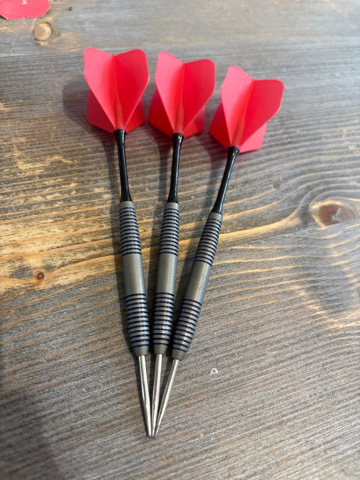 Raymond Van Barneveld Tripple B Darts 25g, Sport en Fitness, Ophalen of Verzenden, Zo goed als nieuw, Pijlen