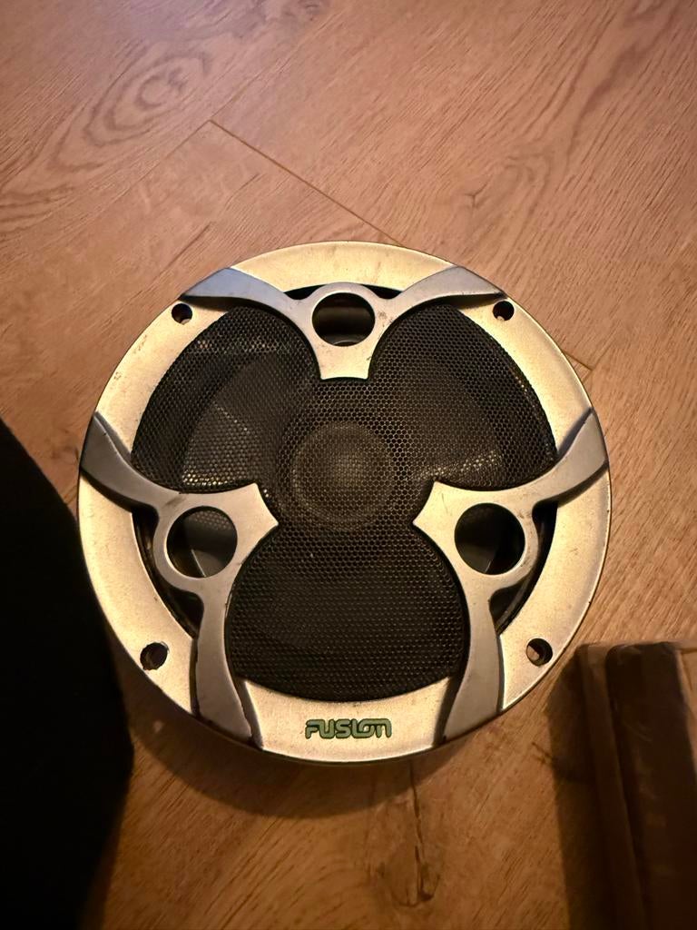Fusion Speakers - Gebruikt, Ophalen of Verzenden, Zo goed als nieuw