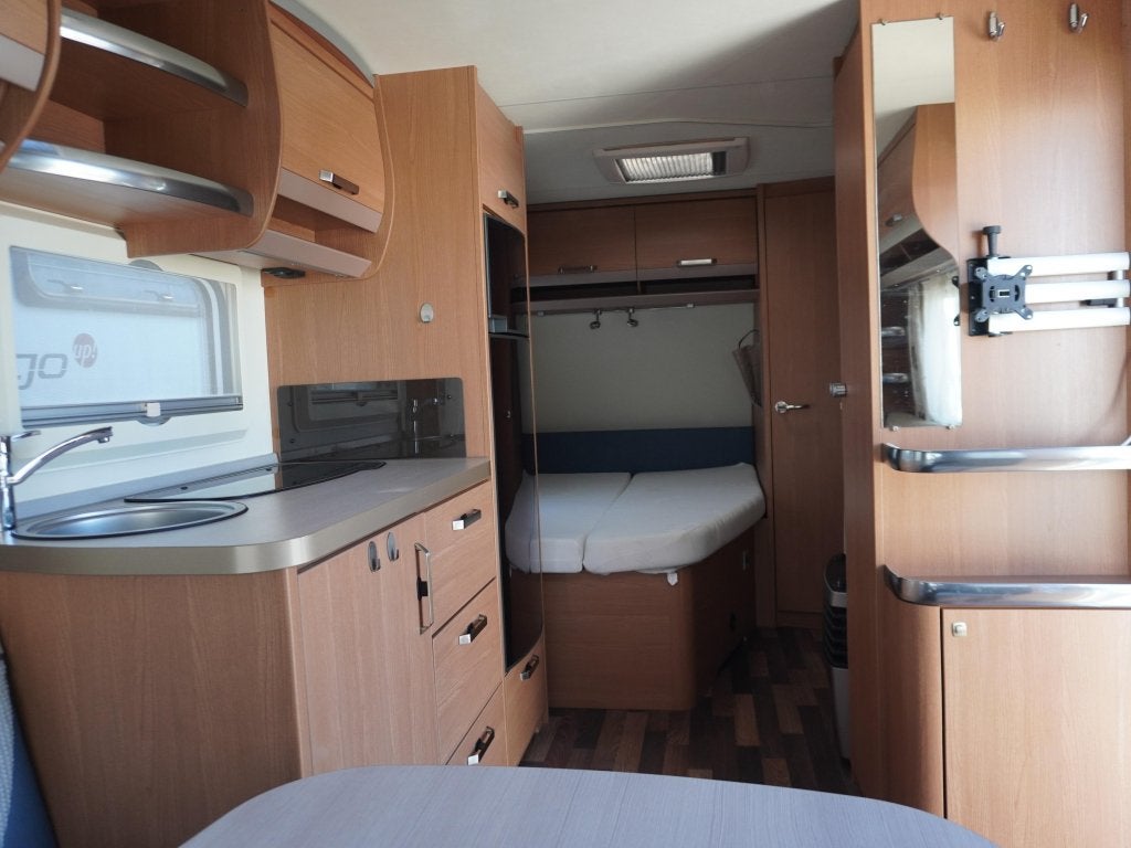 Knaus Sport 500 FU MET VOORTENT EN LUIFEL, Caravans en Kamperen, Schokbreker, Rondzit, Overige typen, Knaus