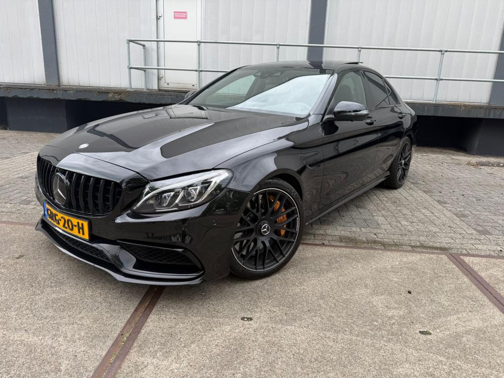 Mercedes-AMG C63 S AMG | PANO | HUD | KERAMISCH | KUIP |, Automaat, Achterwielaandrijving, 510 pk, Zwart