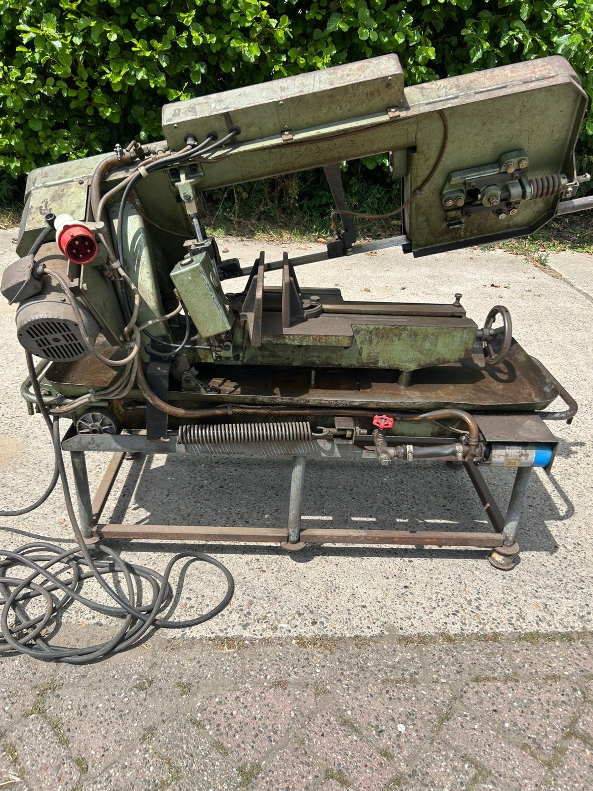 Bandzaagmachine Hitachi, Doe-het-zelf en Verbouw, Gebruikt, 70 mm of meer, Overige typen, Ophalen of Verzenden