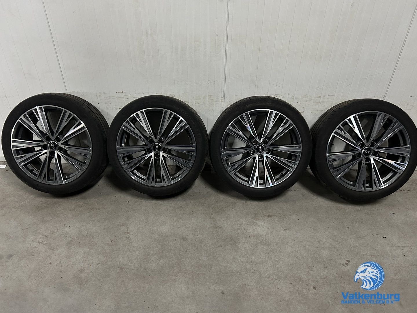 5-6mm! Originele Audi Q3 83A S-Line 20 inch antraciete velge, Auto-onderdelen, Gebruikt, 255 mm, -, -