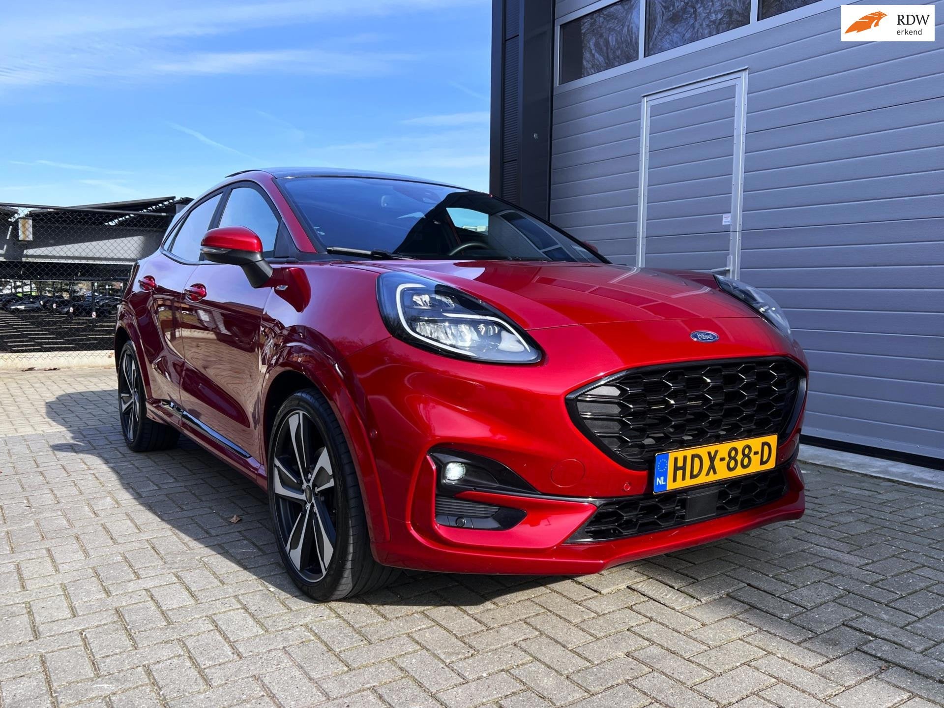 Ford Puma 1.0 EcoBoost Hybrid ST Line X - LED - 19" - Schuif, Auto's, Voorwielaandrijving, Dealer onderhouden, Leder en Stof, 23 km/l