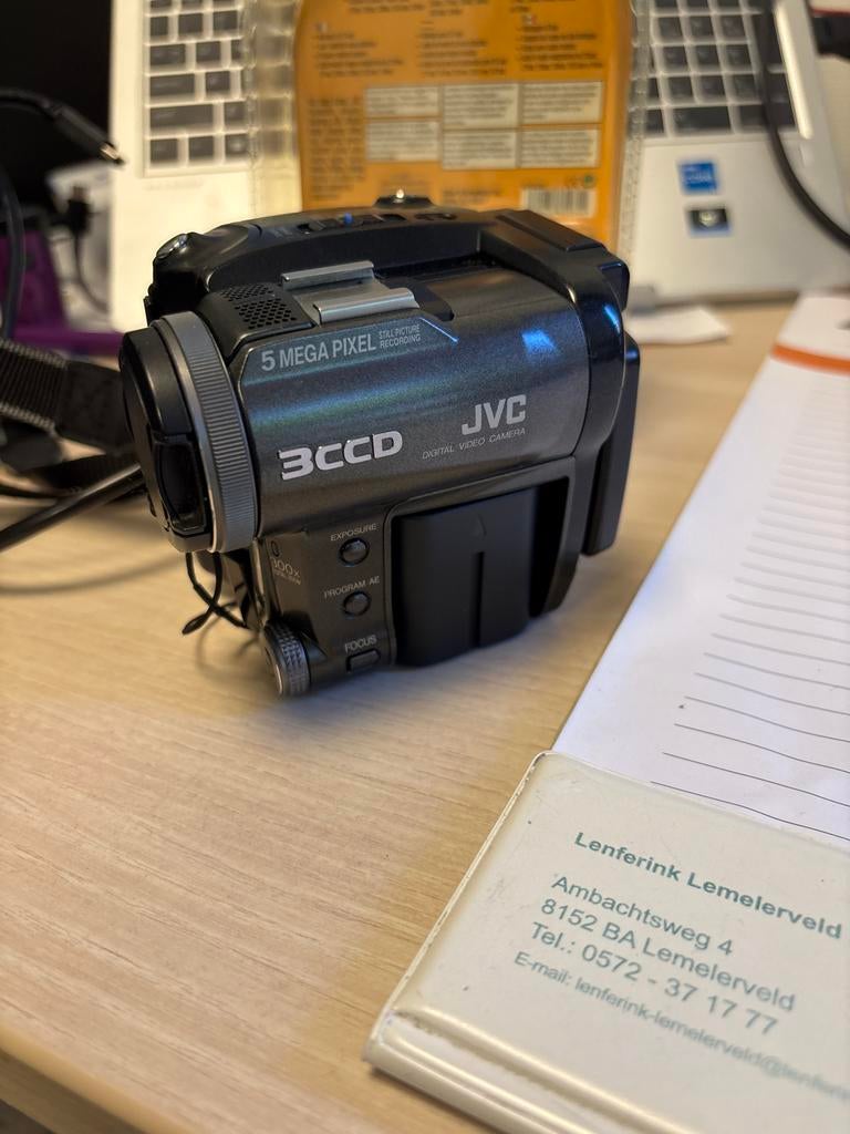 JVC GR-X5E Digitale Videocamera - 5 Megapixel, Audio, Tv en Foto, Videocamera's Digitaal, Gebruikt, JVC, Overige soorten, Camera