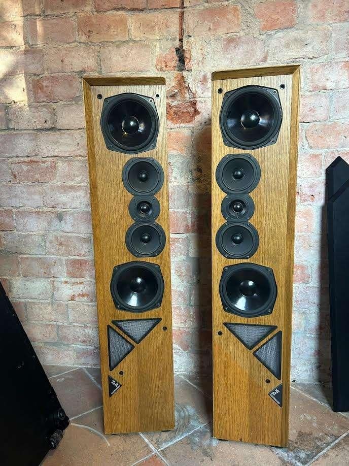 T + A  Criterion T 130 E, Audio, Tv en Foto, Luidsprekers, Zo goed als nieuw, Front, Rear of Stereo speakers, 120 watt of meer