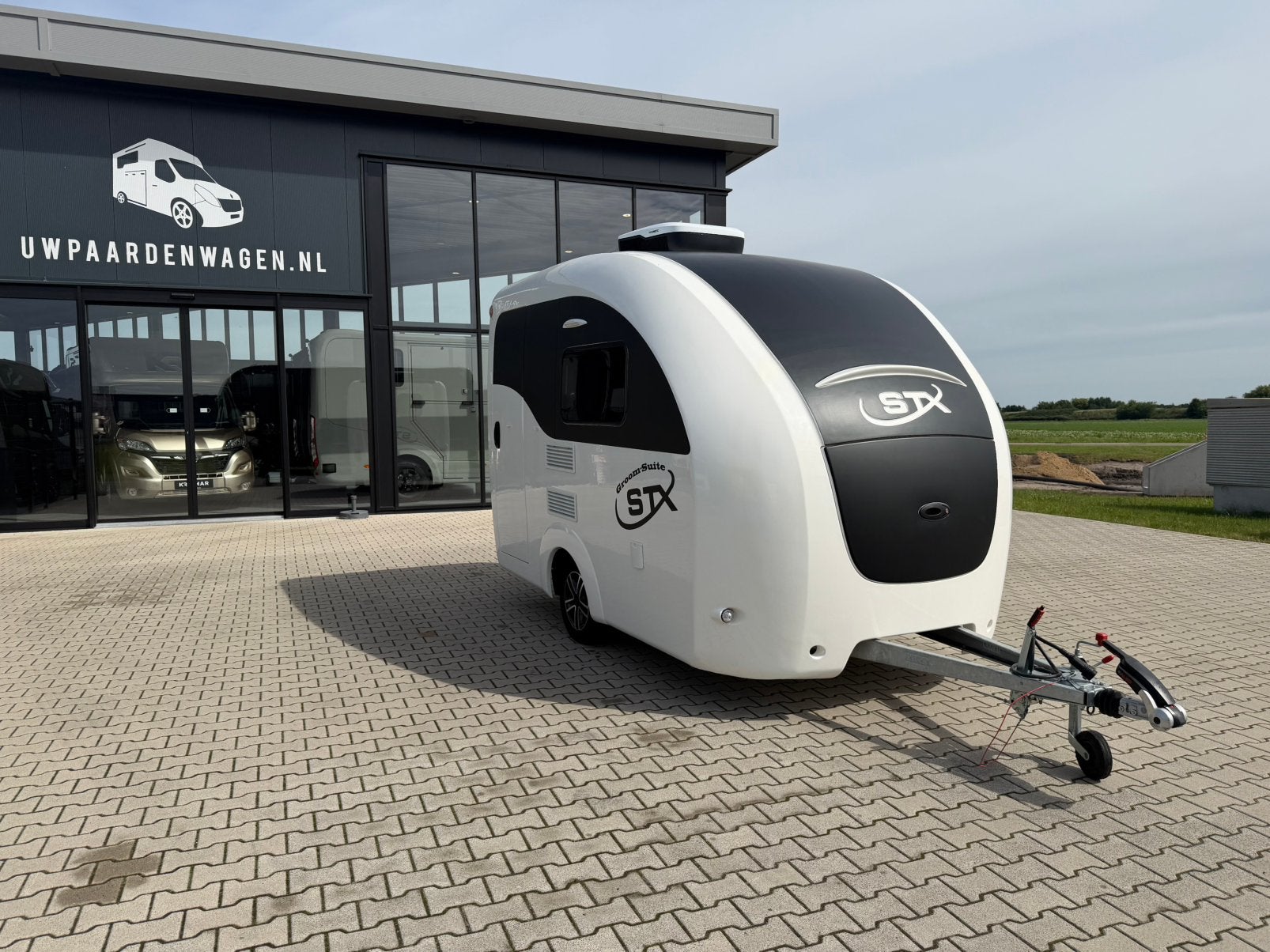 STX Groom suite 2025 nieuw paardenwagen Paardenvrachtwagen, Ophalen, Aluminium, Overige typen