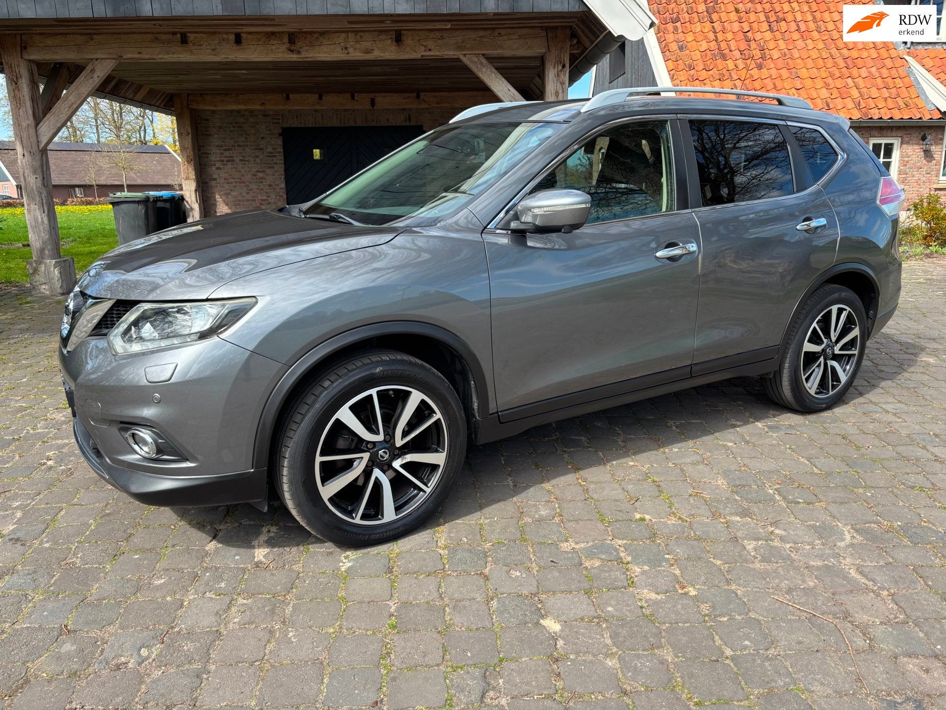 Nissan X-Trail 1.6 dCi Connect Edition, Auto's, Nissan, Voorwielaandrijving, Dealer onderhouden, 4 cilinders, 2000 kg