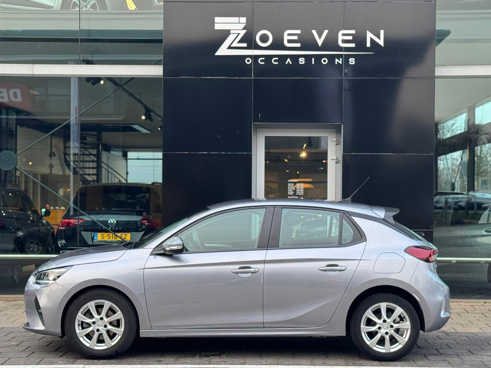 Opel Corsa Opel Corsa 1.2 Edition | 2022 | NAVI | CRUISE | L, Voorwielaandrijving, Gebruikt, 49 €/maand, Handgeschakeld