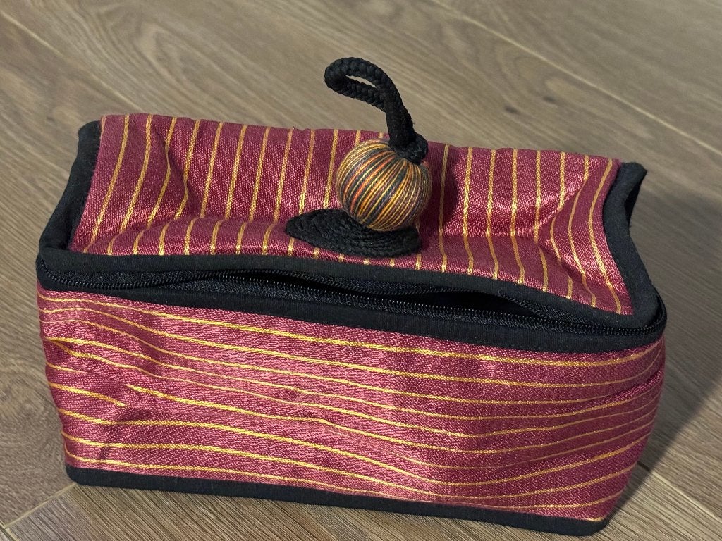 Make-up tasje / toilettasje uit Egypte, nooit gebruikt, Ophalen of Verzenden, Nieuw, Meerkleurig, Dame