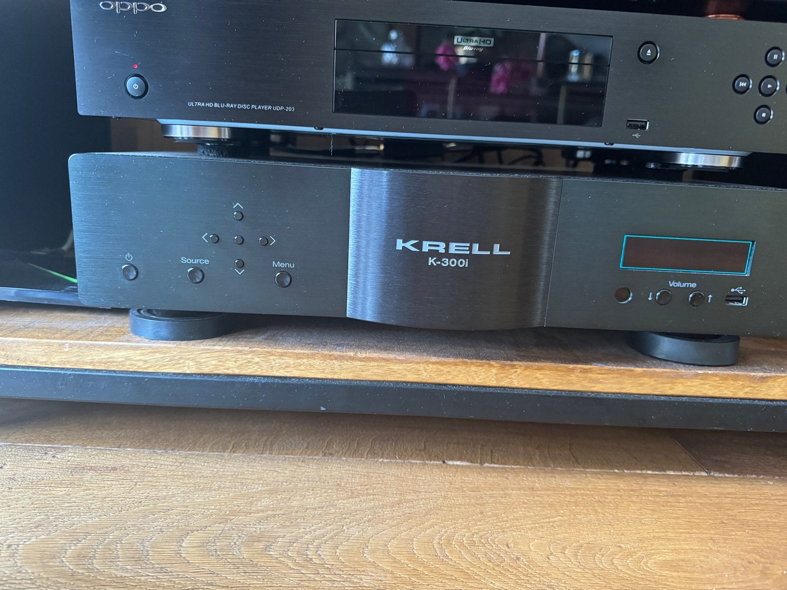 Krell K-300i XD geïntegreerde versterker met DAC module, Zo goed als nieuw, 120 watt of meer, Stereo, Ophalen