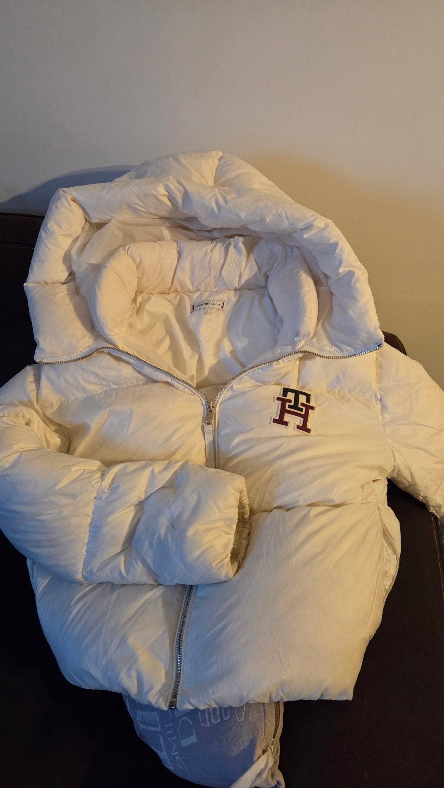 Tommy Hilfiger Puffer Jas - Crème/Wit, Ophalen, Wit, Zo goed als nieuw, Maat 36 (S)