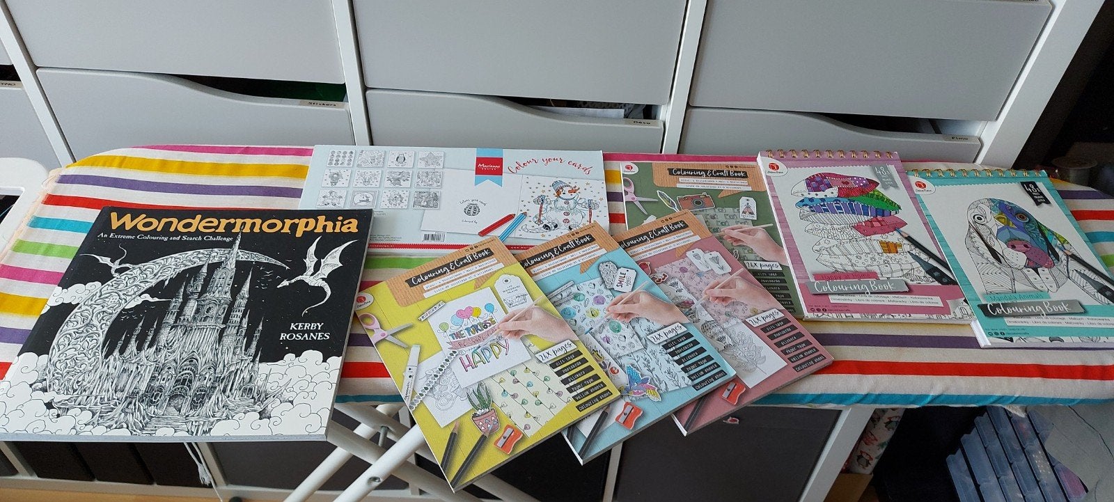Grote collectie kleurboeken en knutselboeken, Ophalen of Verzenden, Zo goed als nieuw