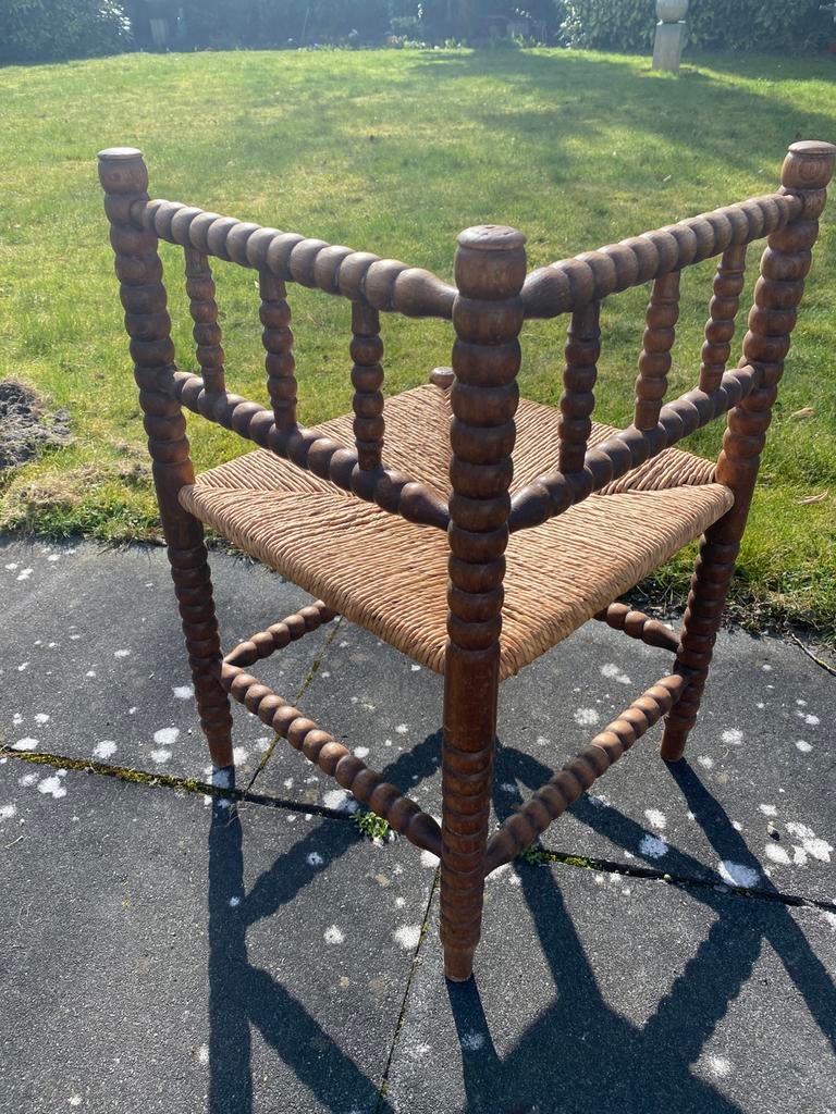 Driehoek stoeltje., Antiek en Kunst, Ophalen
