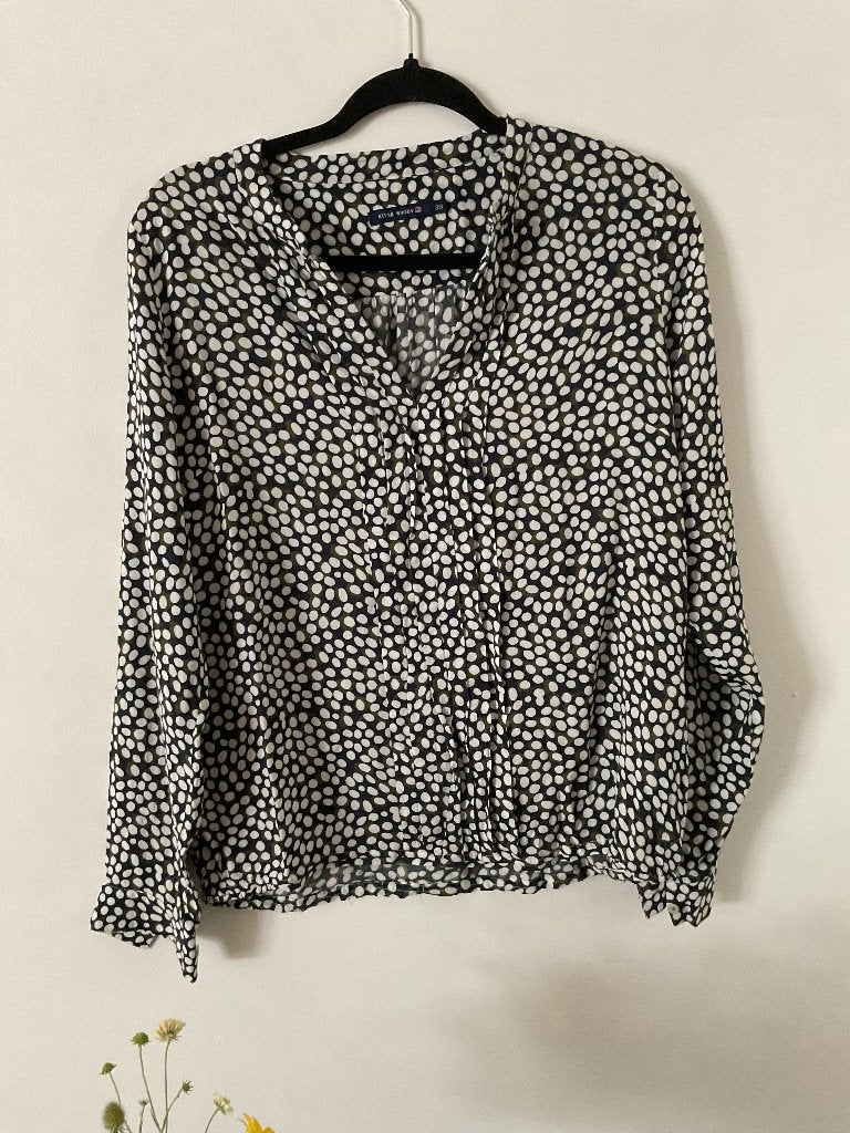 RIVER WOODS, prachtige bolletjes blouse, 38, Kleding | Dames, Blouses en Tunieken, Maat 38/40 (M), River Woods, Ophalen of Verzenden