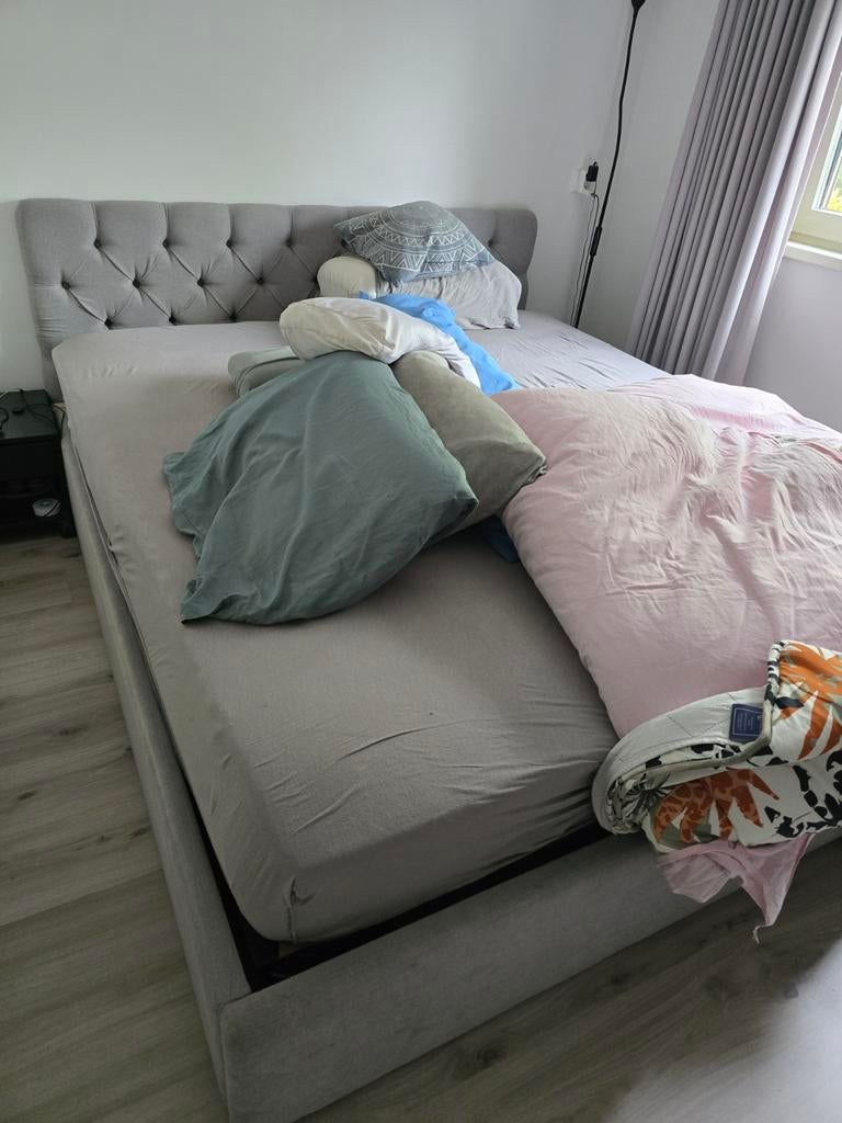 Tweepersoonsbed 180x200 met opbergruimte+ Emma matras, Huis en Inrichting, Slaapkamer | Bedden, Ophalen, Gebruikt, Tweepersoons